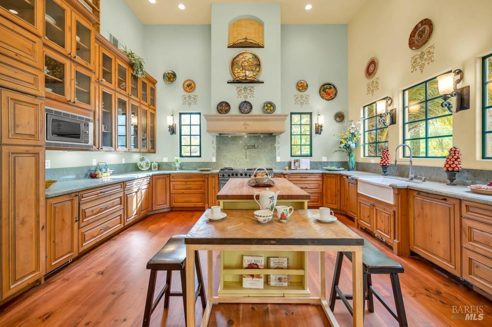 3467 Blue Mountain Drive