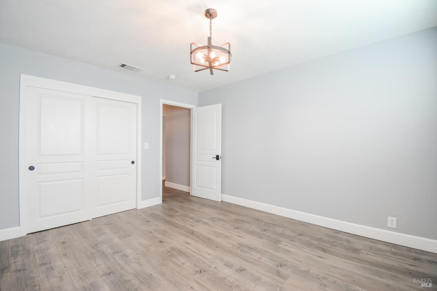 1145 Woodvale Drive