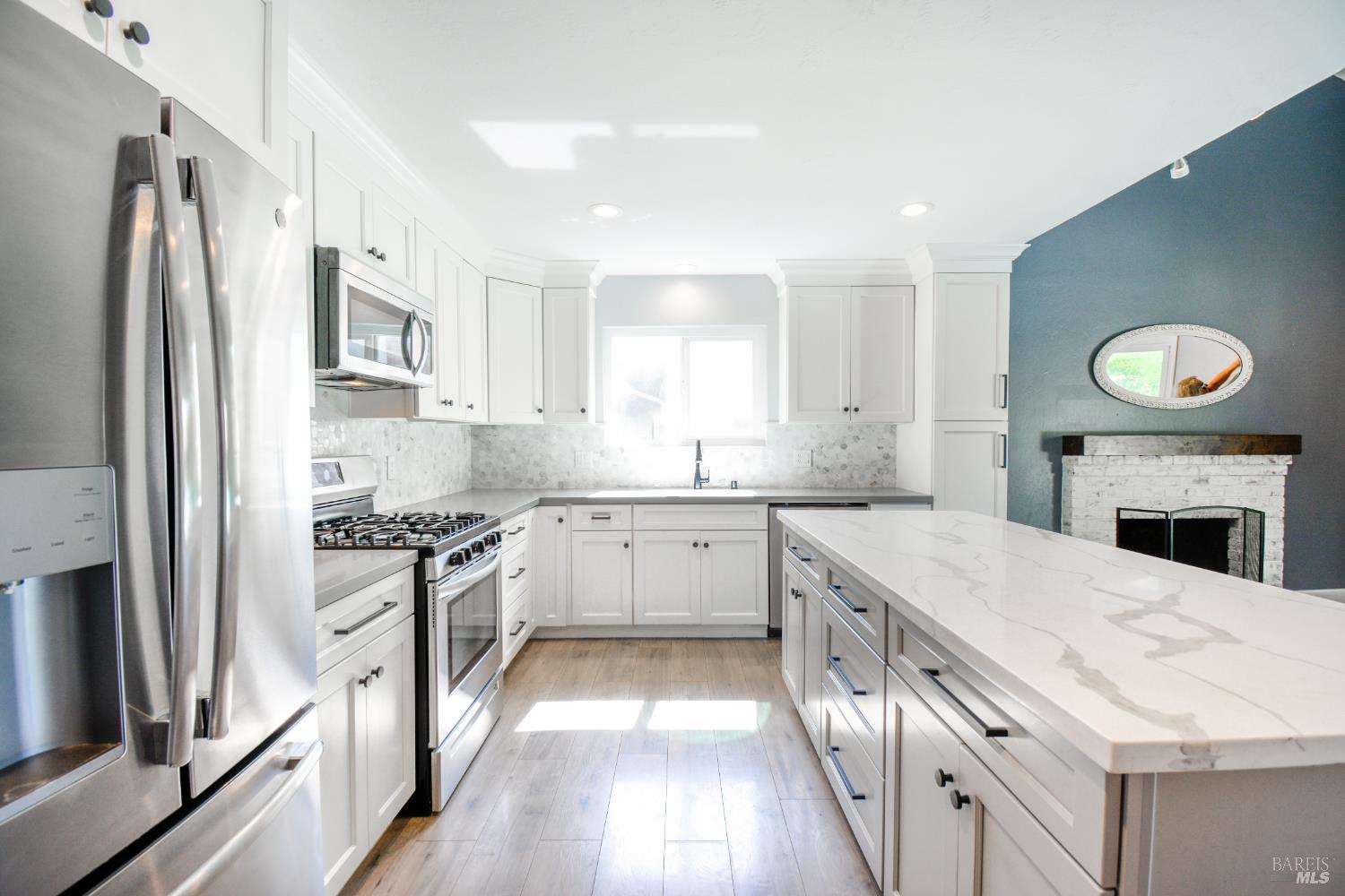 1145 Woodvale Drive