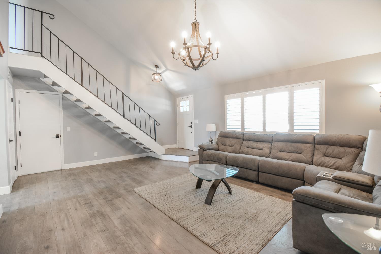 1145 Woodvale Drive