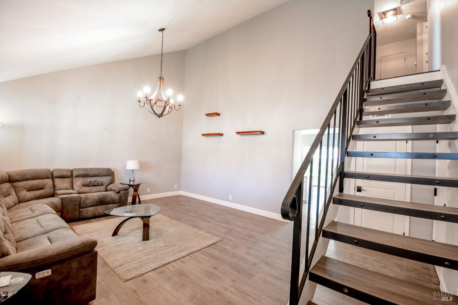 1145 Woodvale Drive