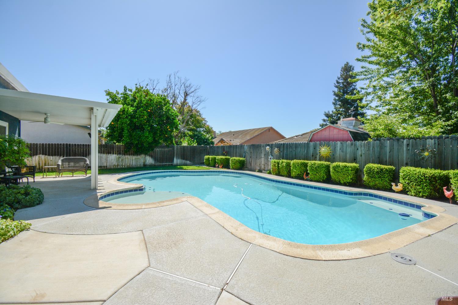 1145 Woodvale Drive