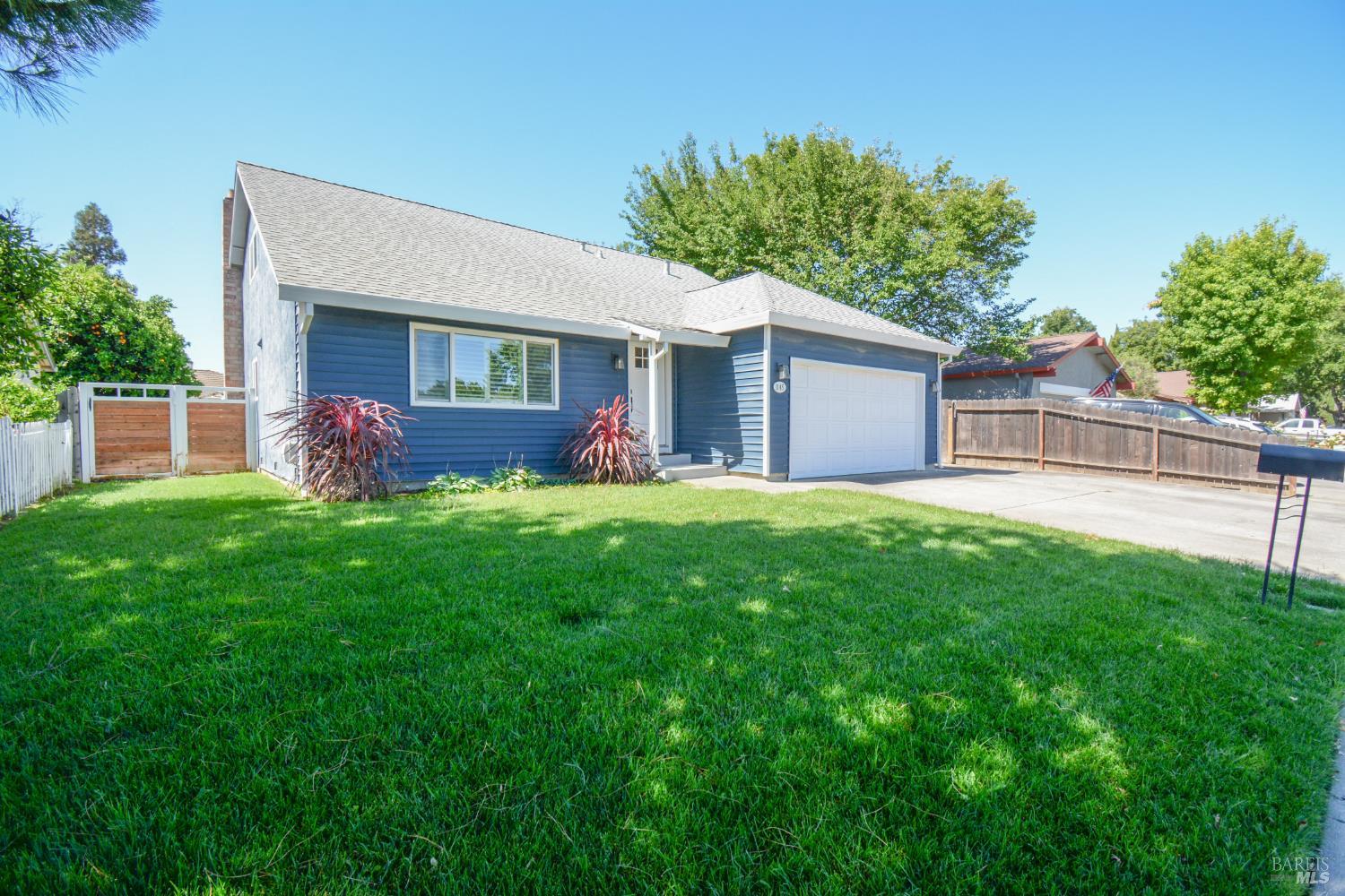 1145 Woodvale Drive