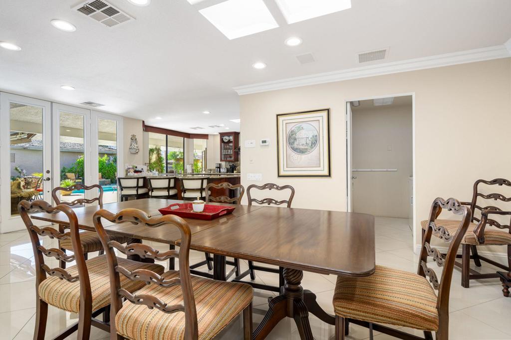 4 Dartmouth Drive