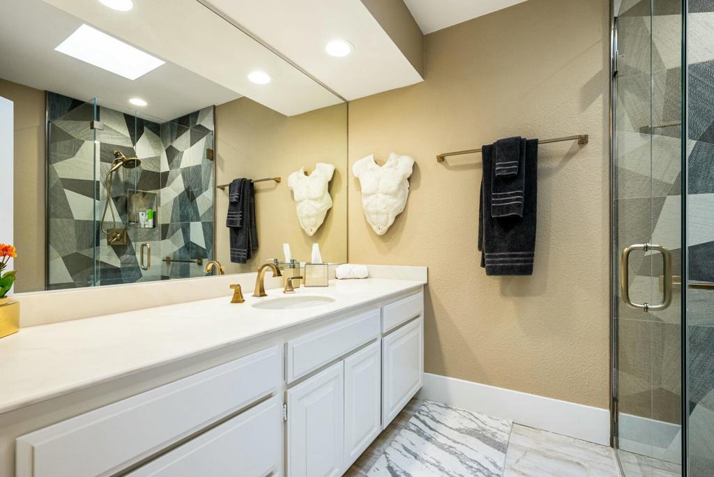 1 Briarcliff Court