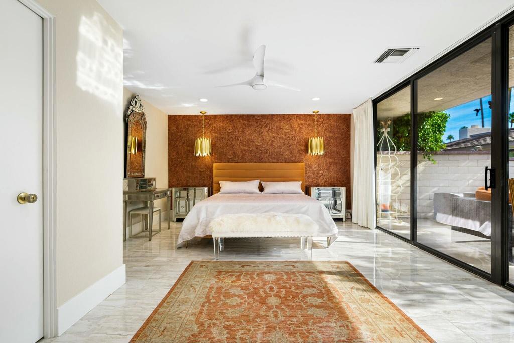 1 Briarcliff Court