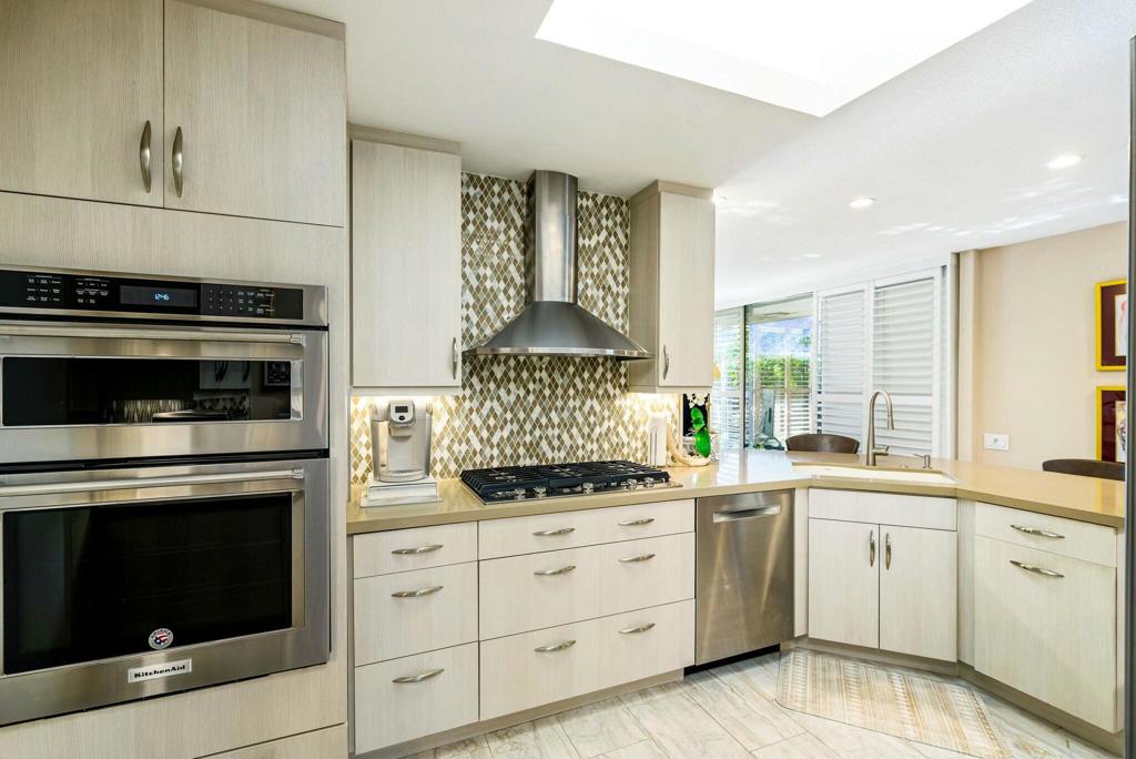 1 Briarcliff Court