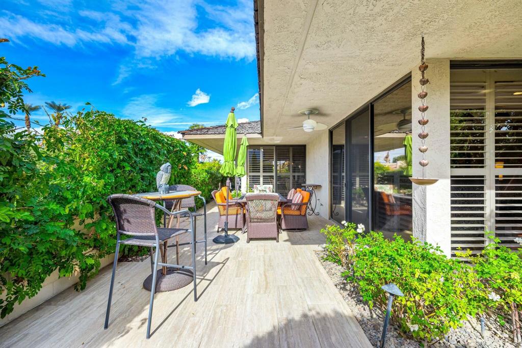 1 Briarcliff Court