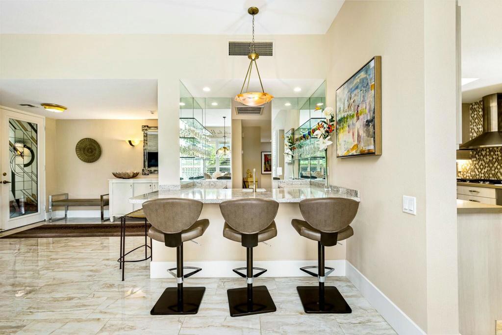 1 Briarcliff Court