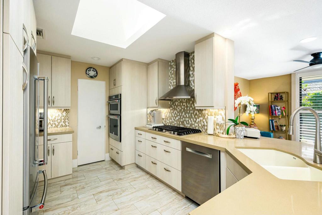 1 Briarcliff Court