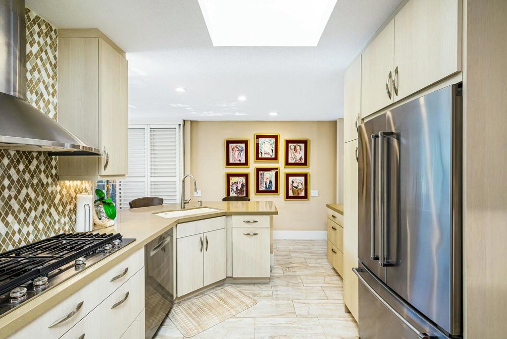 1 Briarcliff Court
