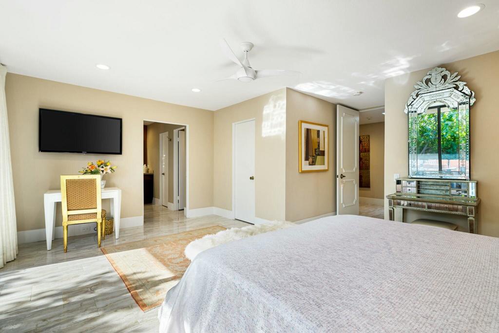 1 Briarcliff Court