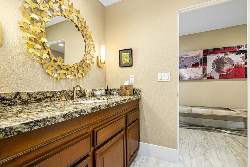 1 Briarcliff Court
