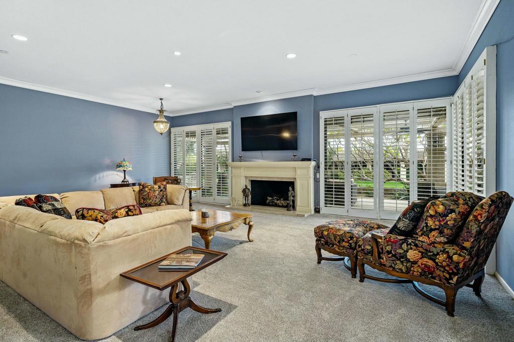 130 Columbia Drive Drive