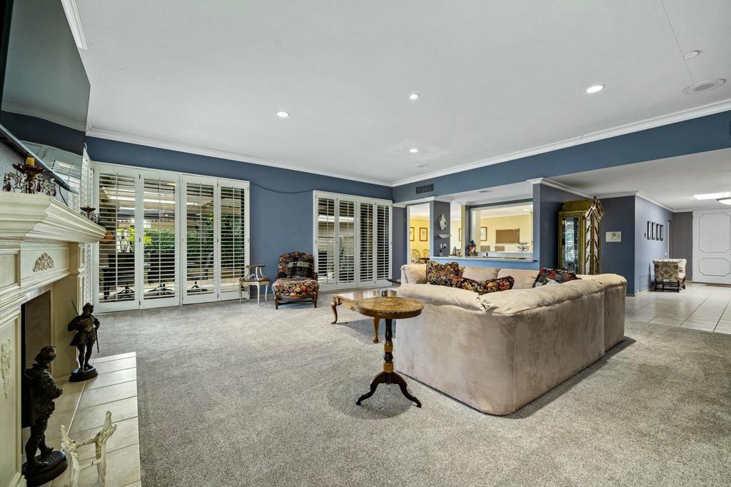 130 Columbia Drive Drive