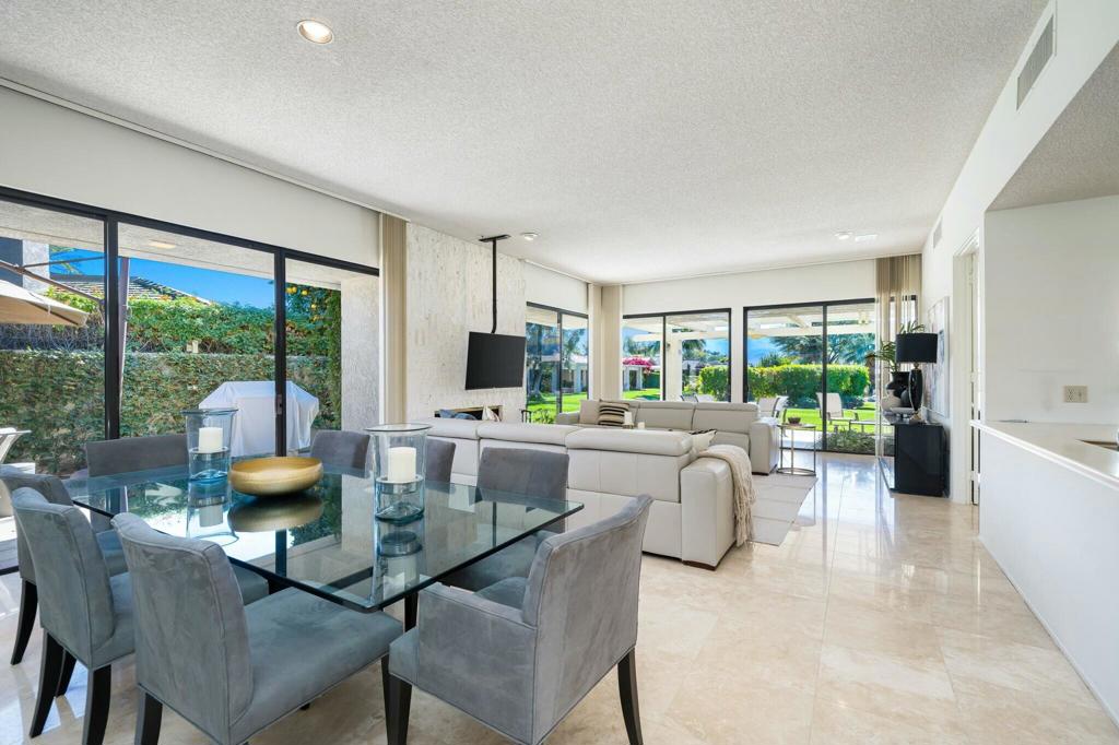 8 Stanford Drive