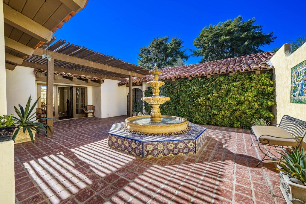 49470 Avila Drive