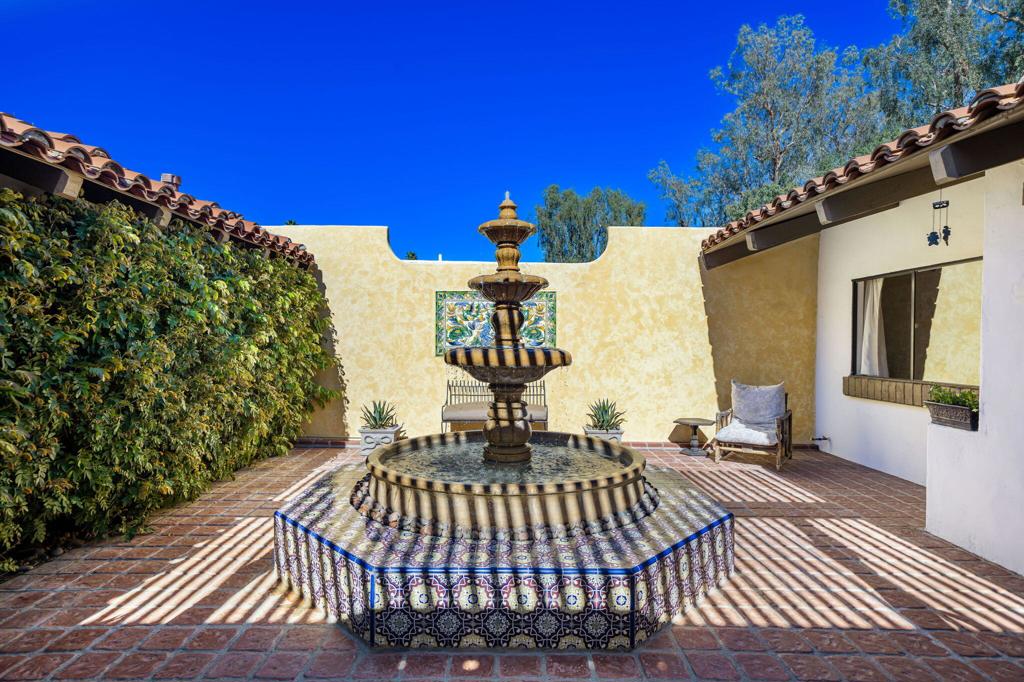 49470 Avila Drive