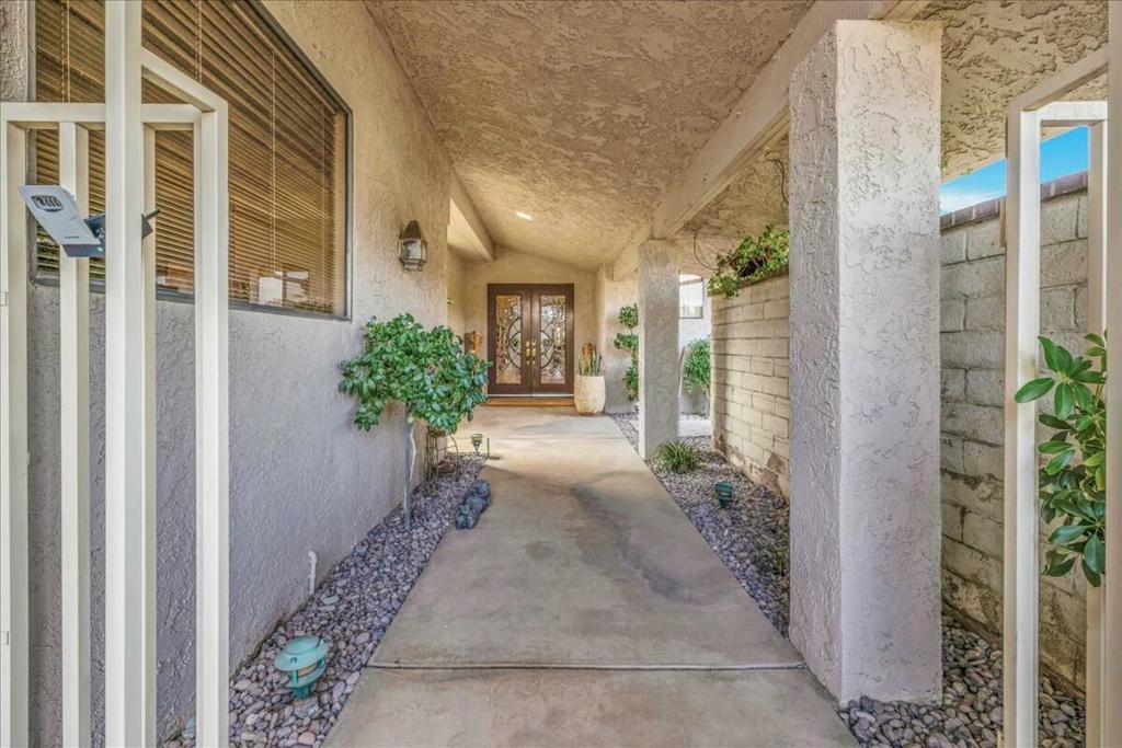 2 Cornell Drive