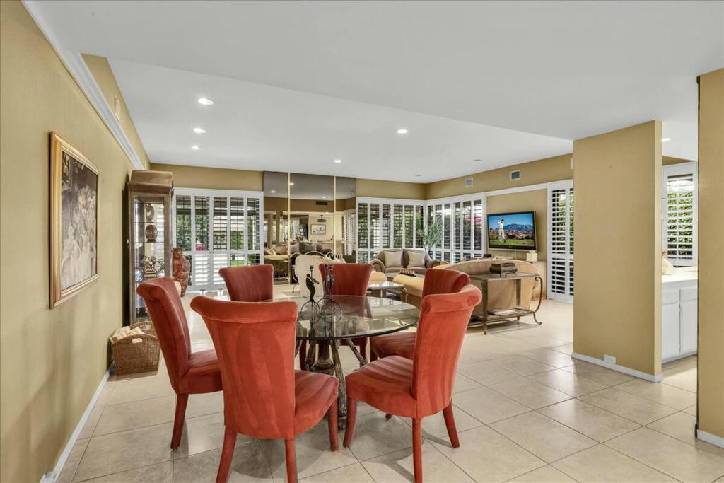 2 Cornell Drive