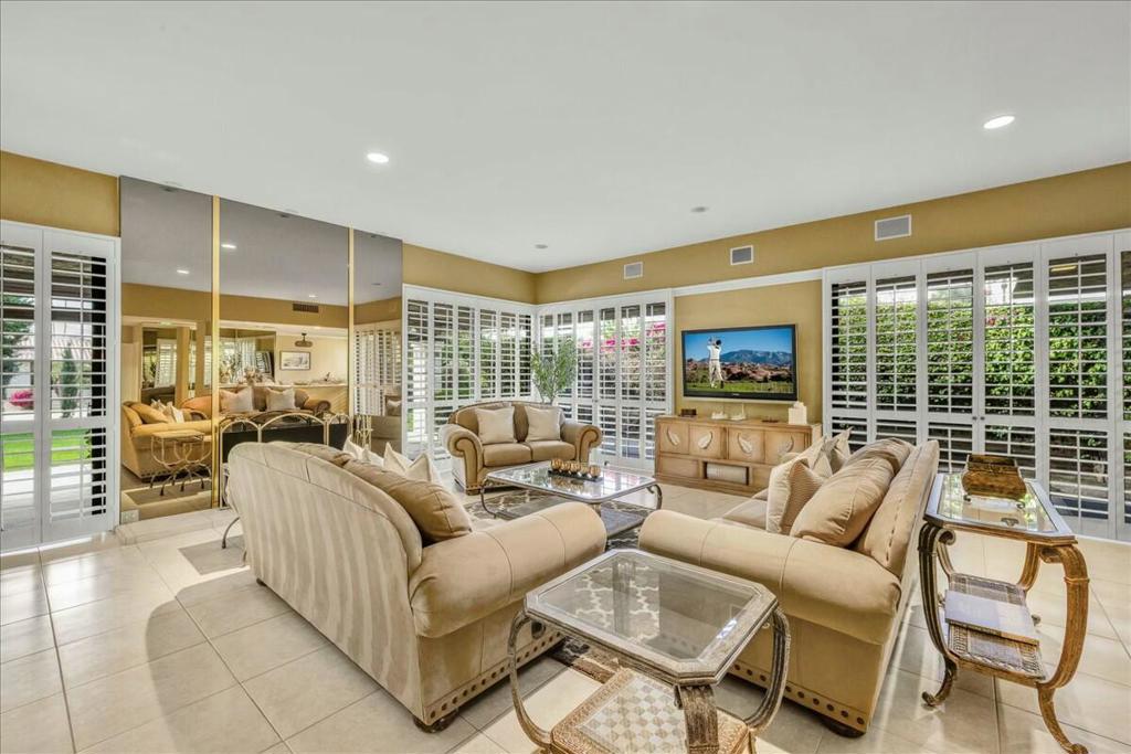 2 Cornell Drive