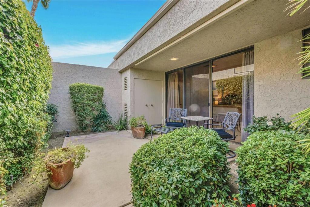 2 Cornell Drive
