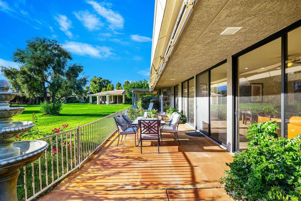 6 Stanford Drive