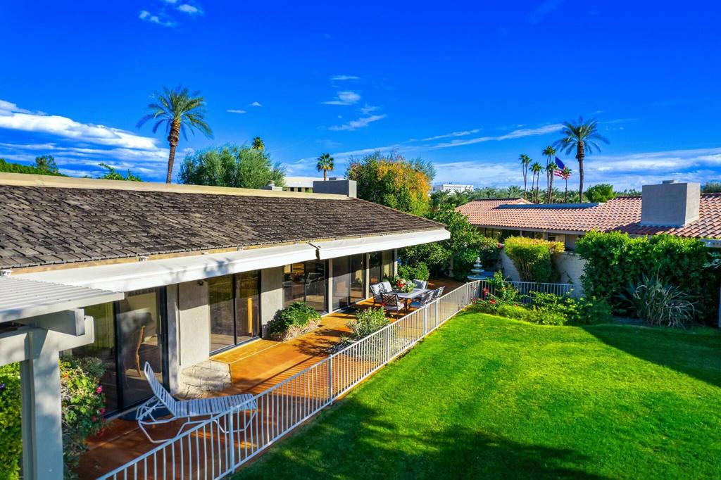 6 Stanford Drive