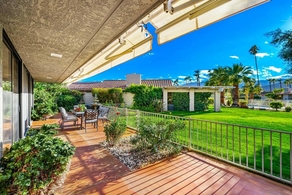 6 Stanford Drive