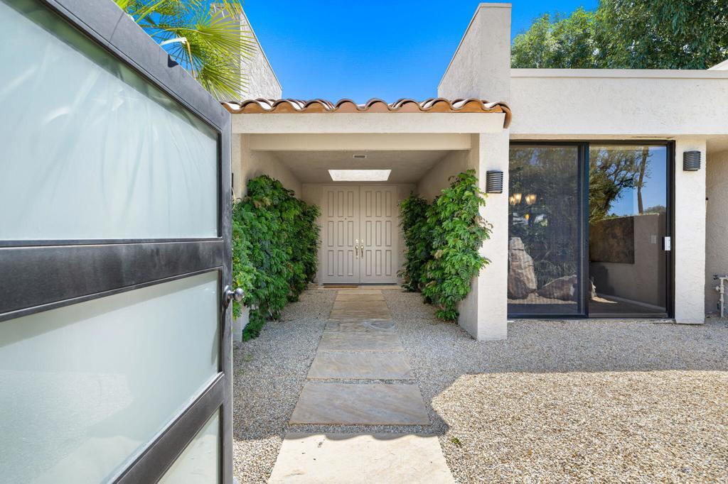 26 Stanford Drive
