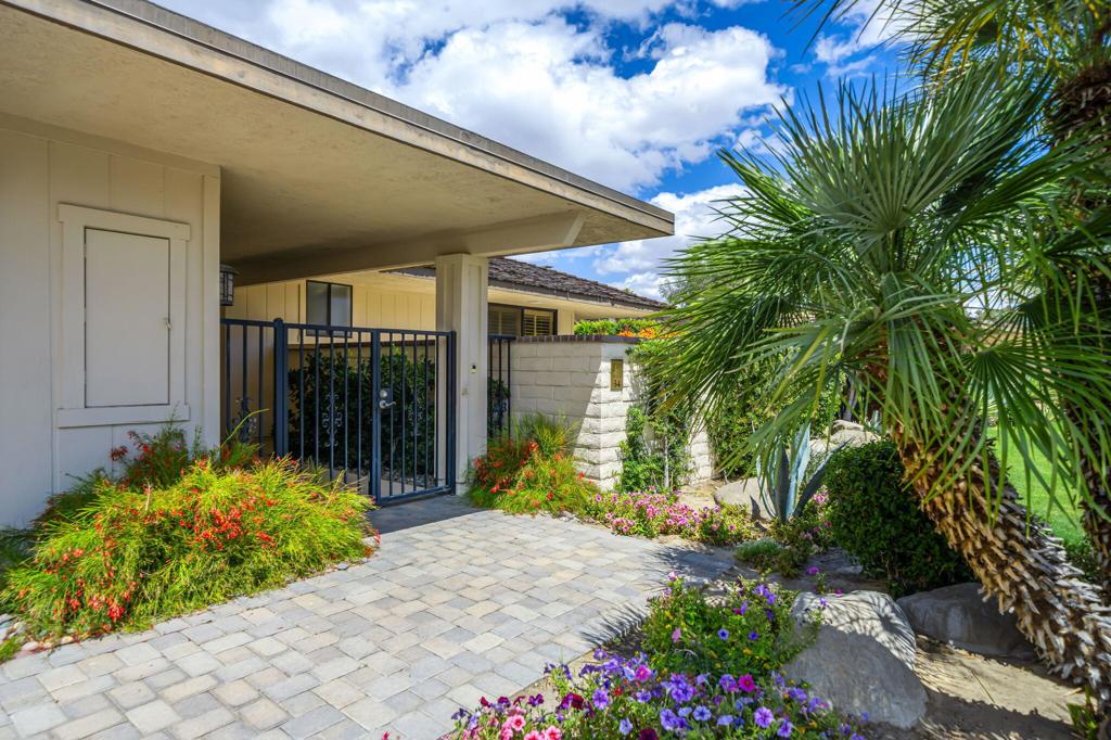 34 Duke Drive