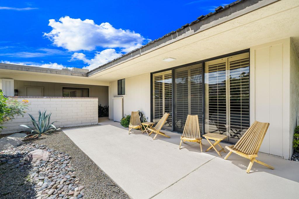 34 Duke Drive