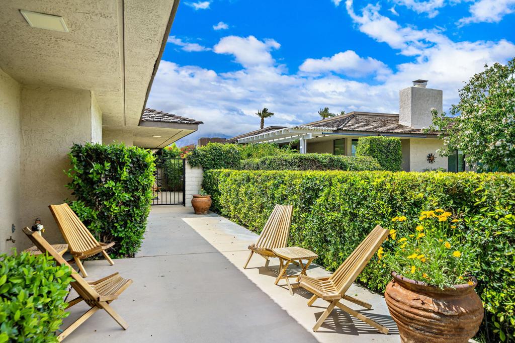 34 Duke Drive