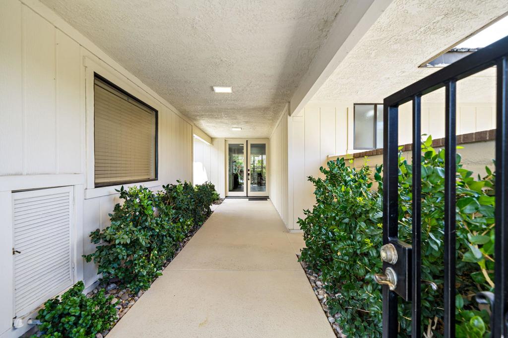 34 Duke Drive