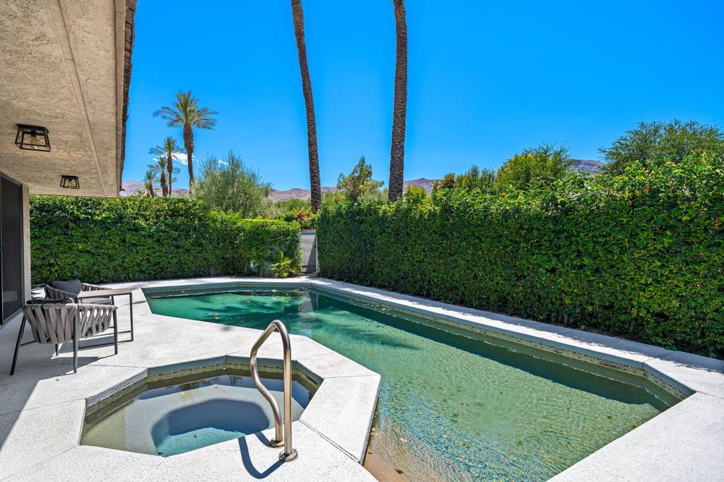 88 Princeton Drive