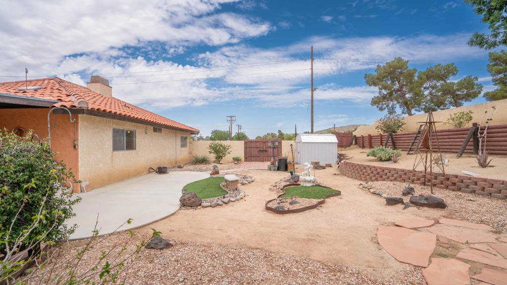 56889 Navajo Trail