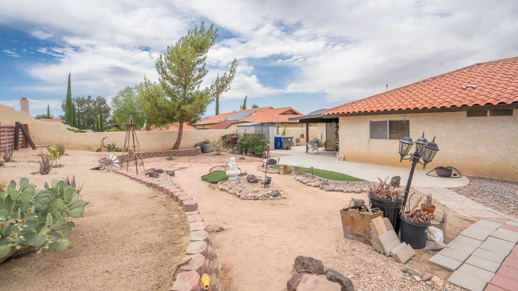56889 Navajo Trail
