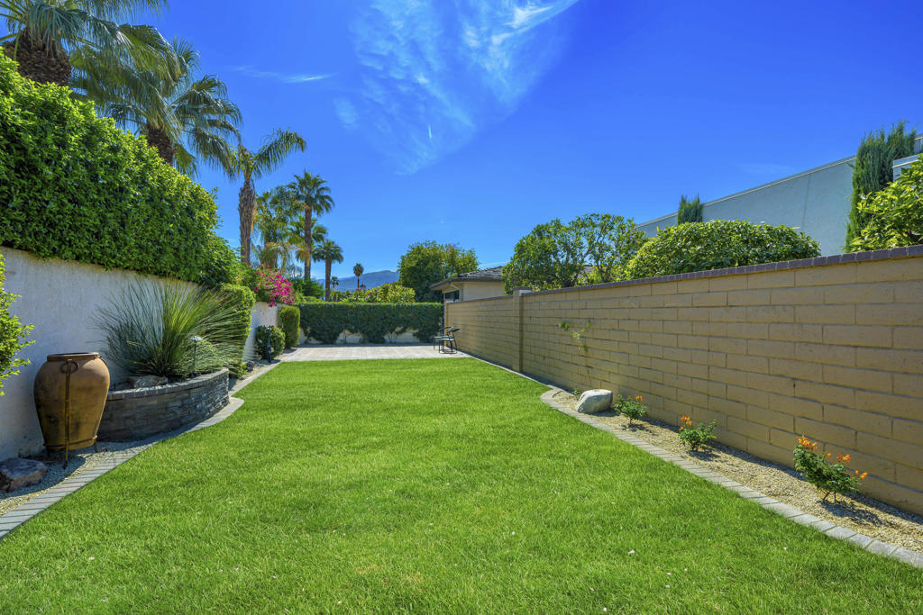 66 Dartmouth Drive