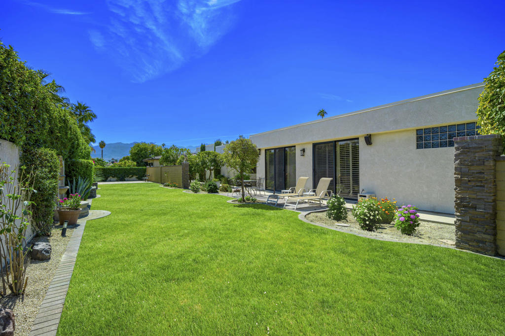 66 Dartmouth Drive