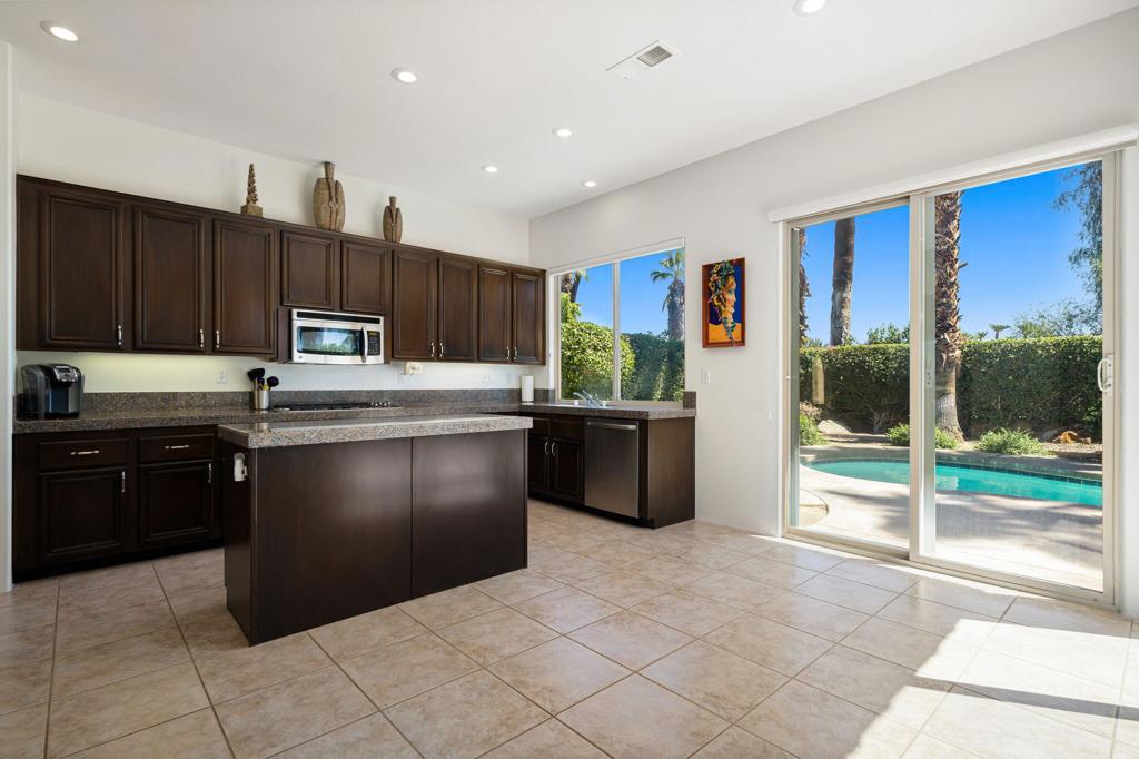 157 Kavenish Drive