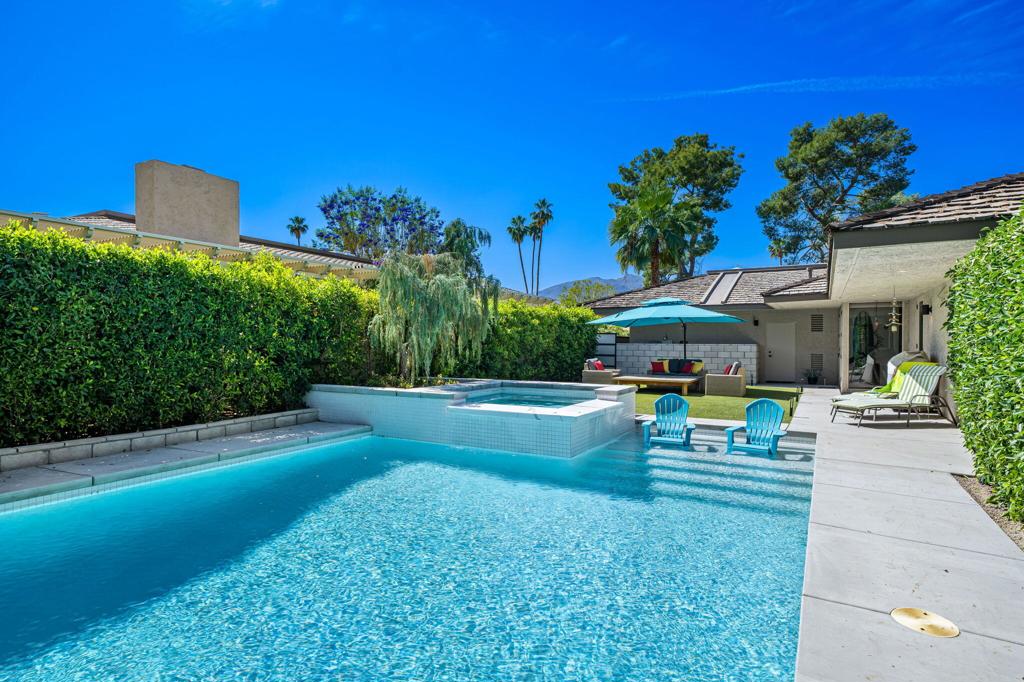 78 Columbia Drive