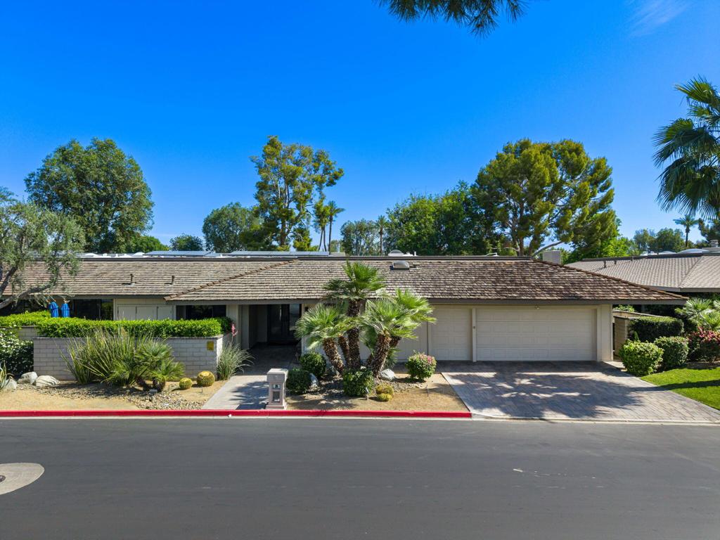 78 Columbia Drive