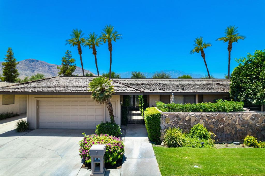 76 Princeton Drive