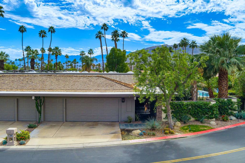 77 Colgate Drive