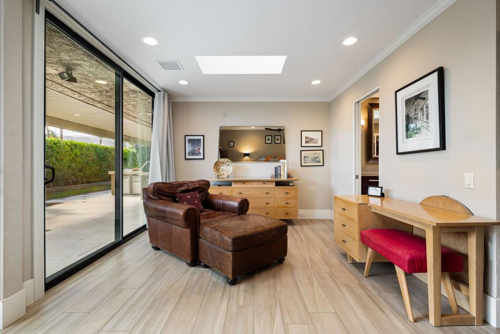 77 Colgate Drive