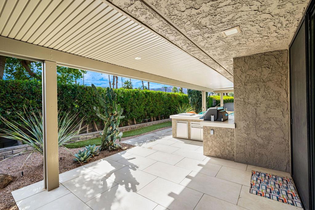 77 Colgate Drive
