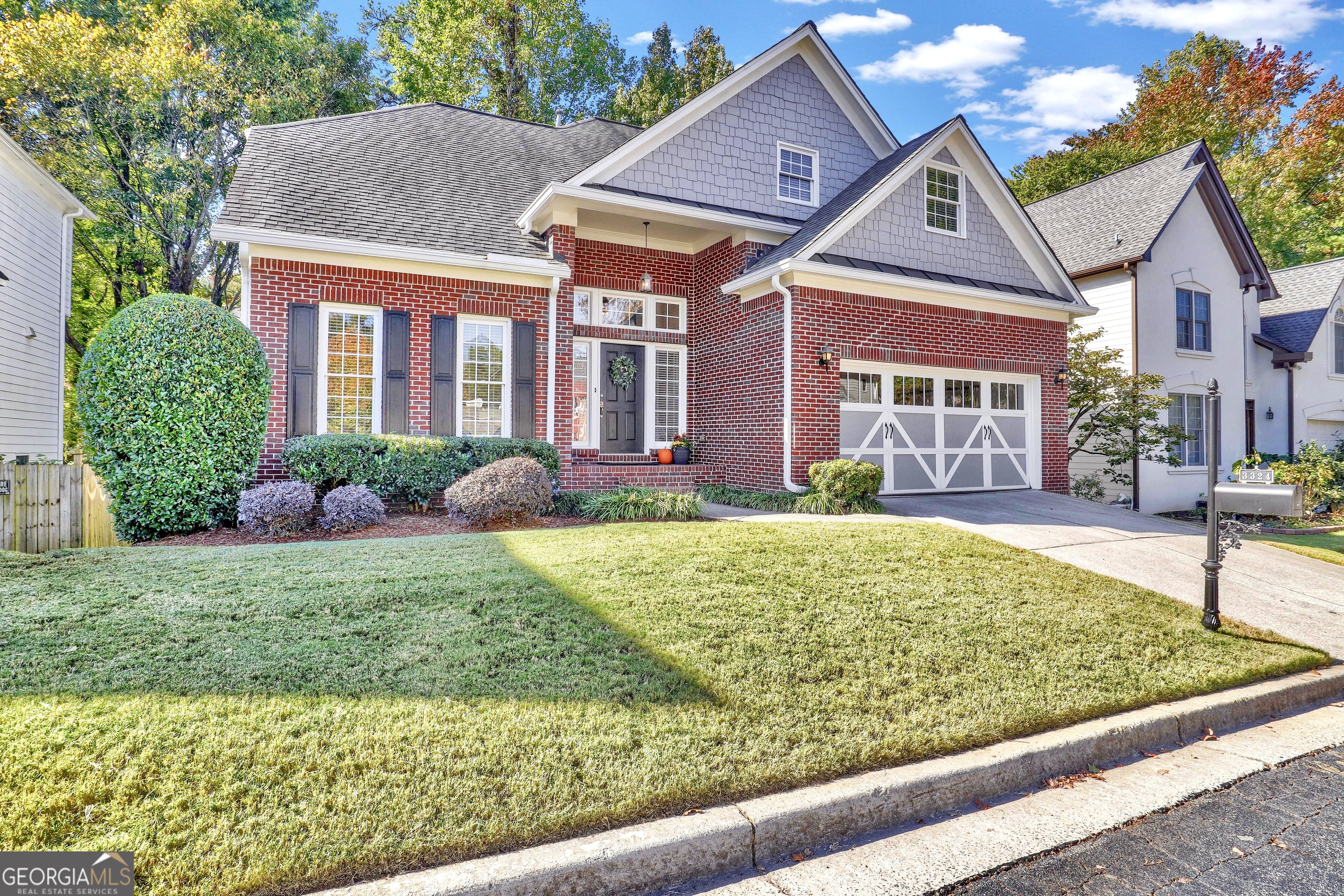 3324 Rose Ridge