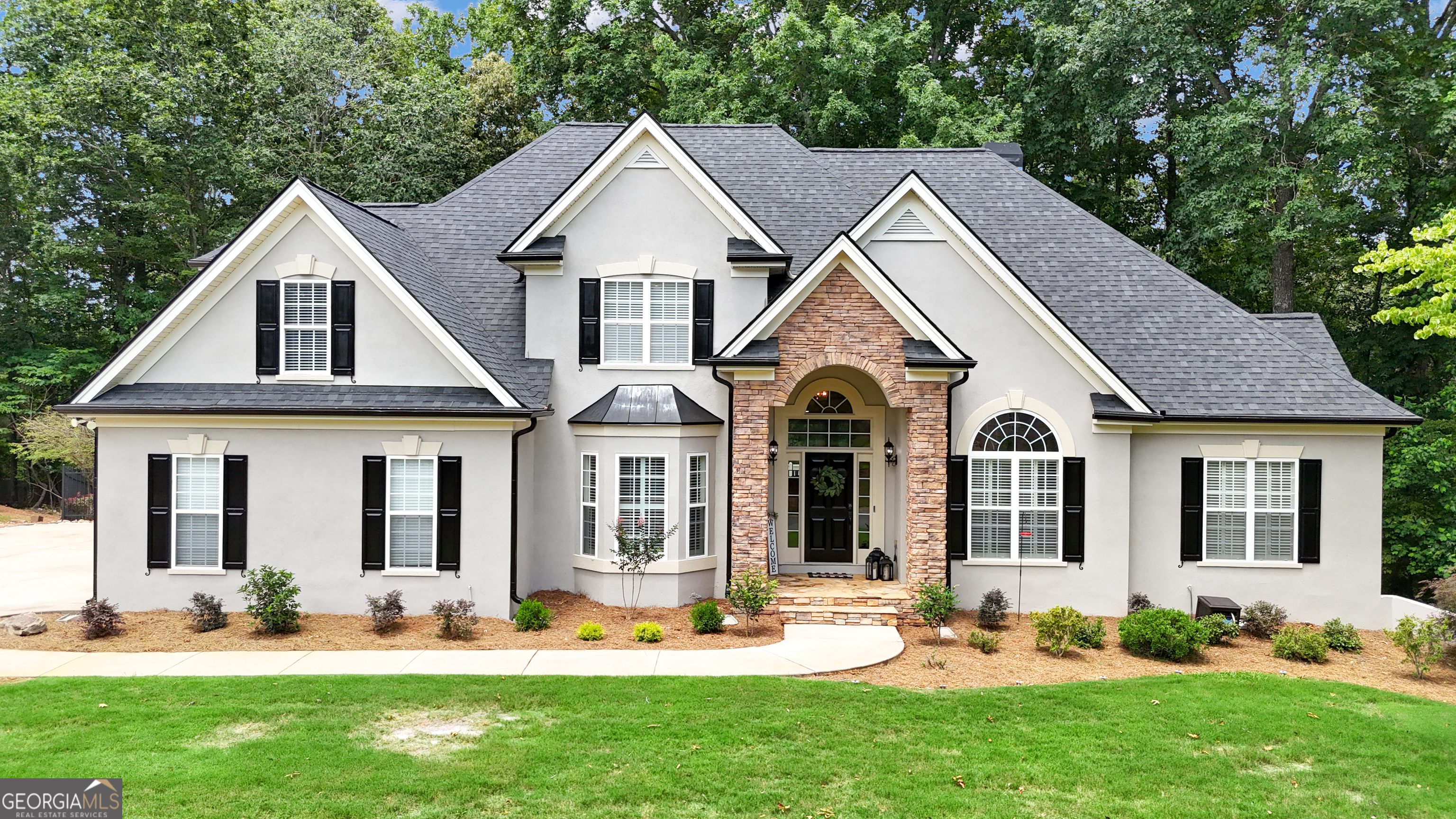1135 Astoria Lane