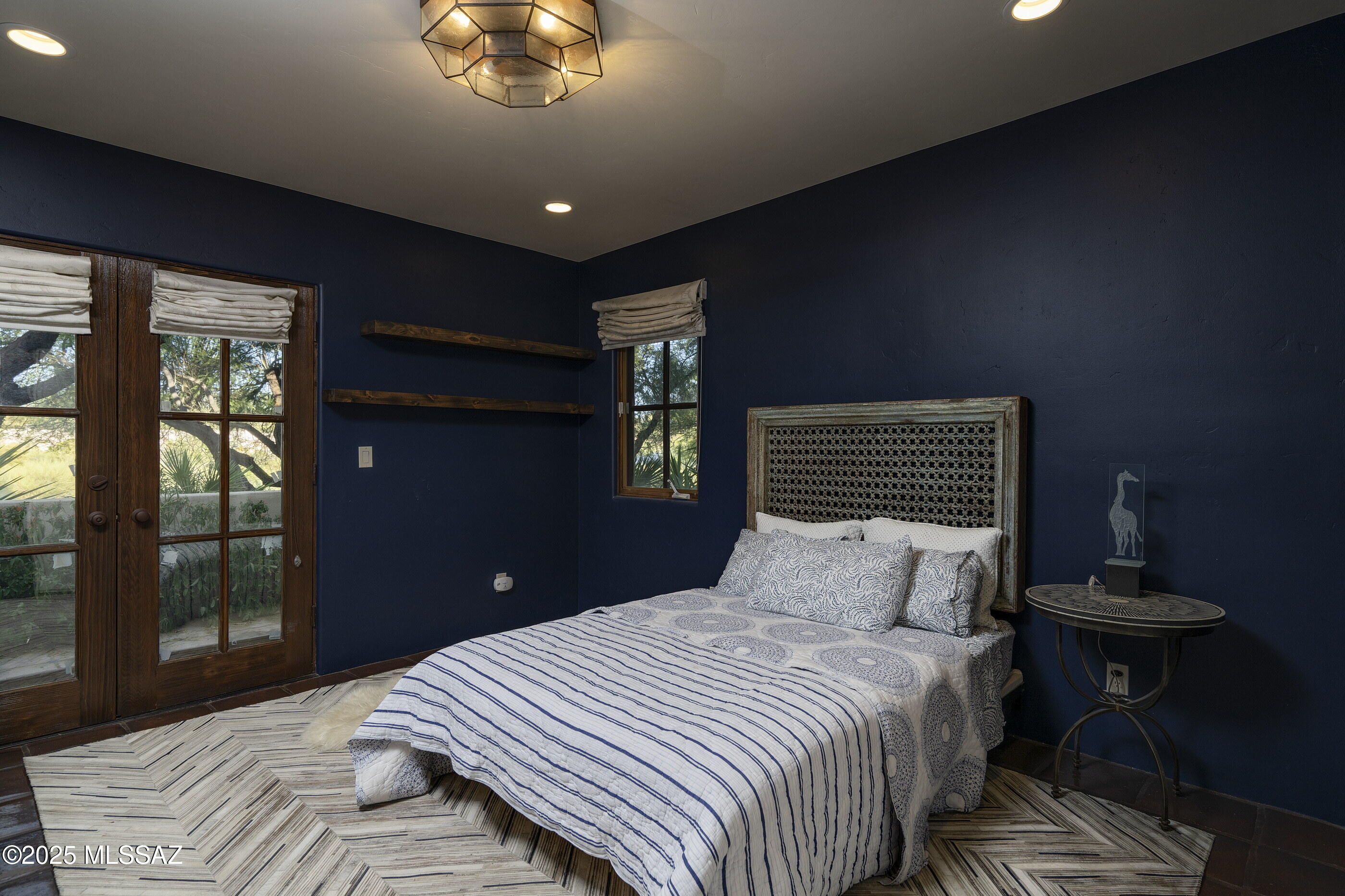 3616 E Placita Lindura