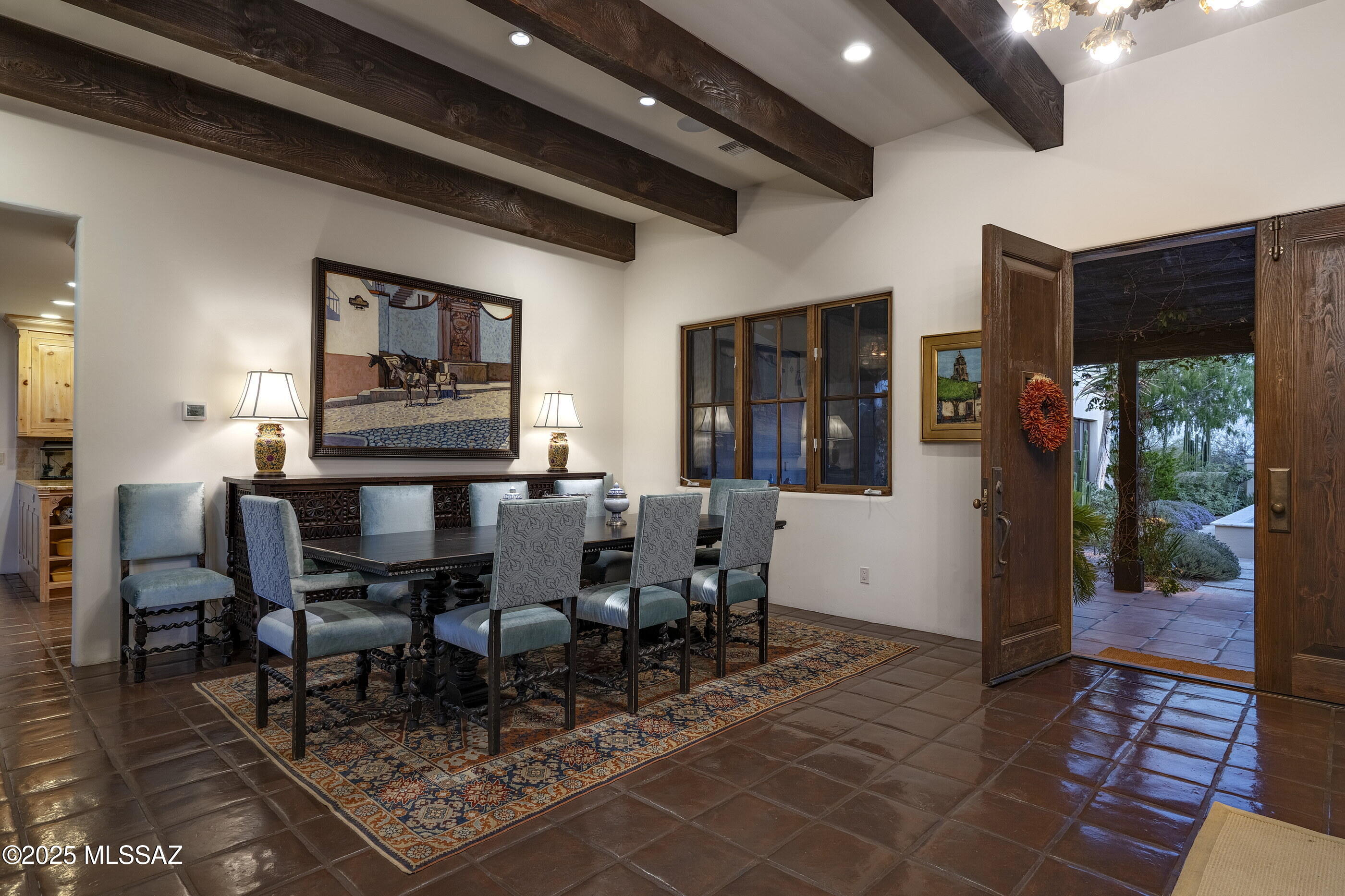 3616 E Placita Lindura